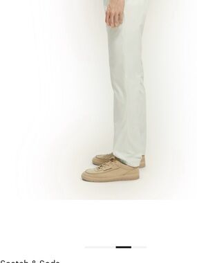 Scotch & Soda Mott Chino
Super Slim soft mint green sz 31/32 waist measures 17